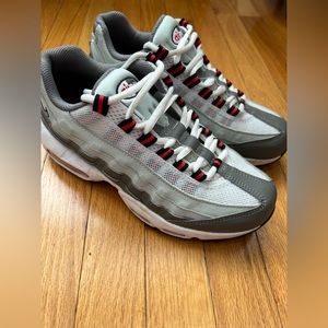 Youth Airmax Sneaker